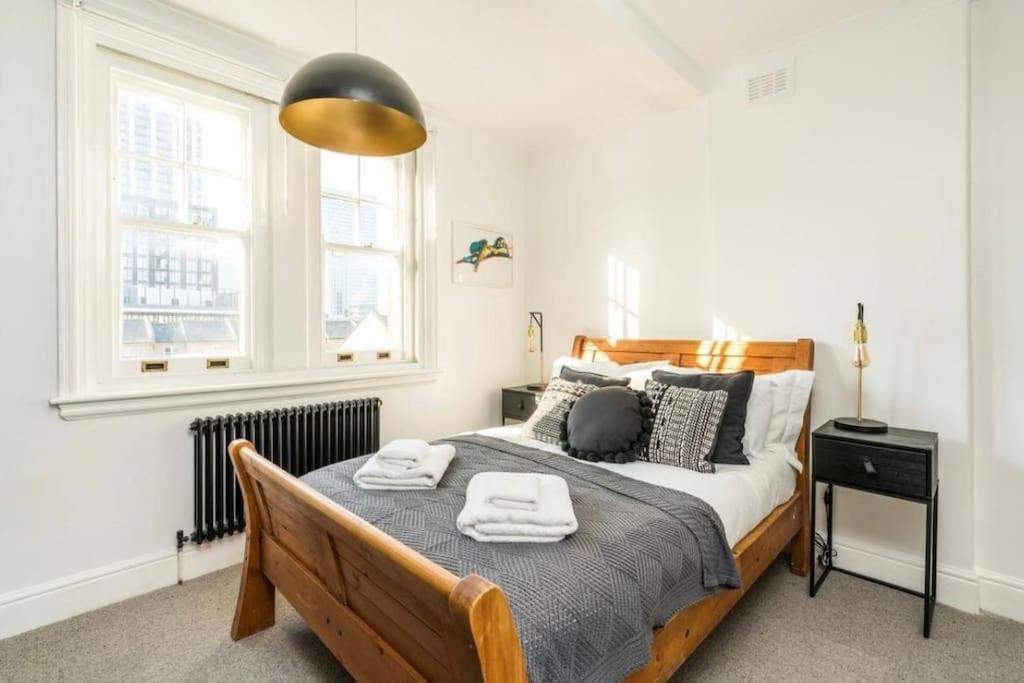 3 X Bedroom Riverside Flat With Hot Tub On Roof Terrace Londra Dış mekan fotoğraf