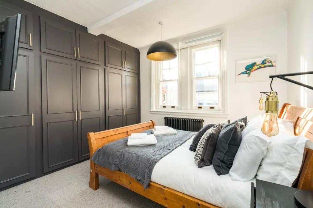 3 X Bedroom Riverside Flat With Hot Tub On Roof Terrace Londra Dış mekan fotoğraf
