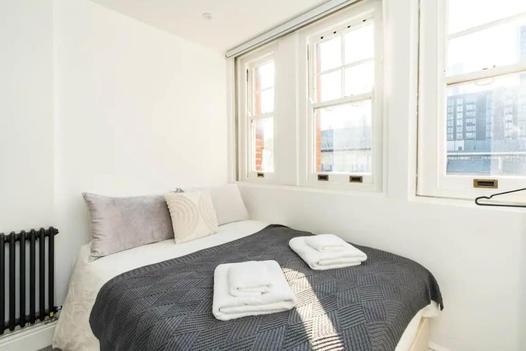 3 X Bedroom Riverside Flat With Hot Tub On Roof Terrace Londra Dış mekan fotoğraf